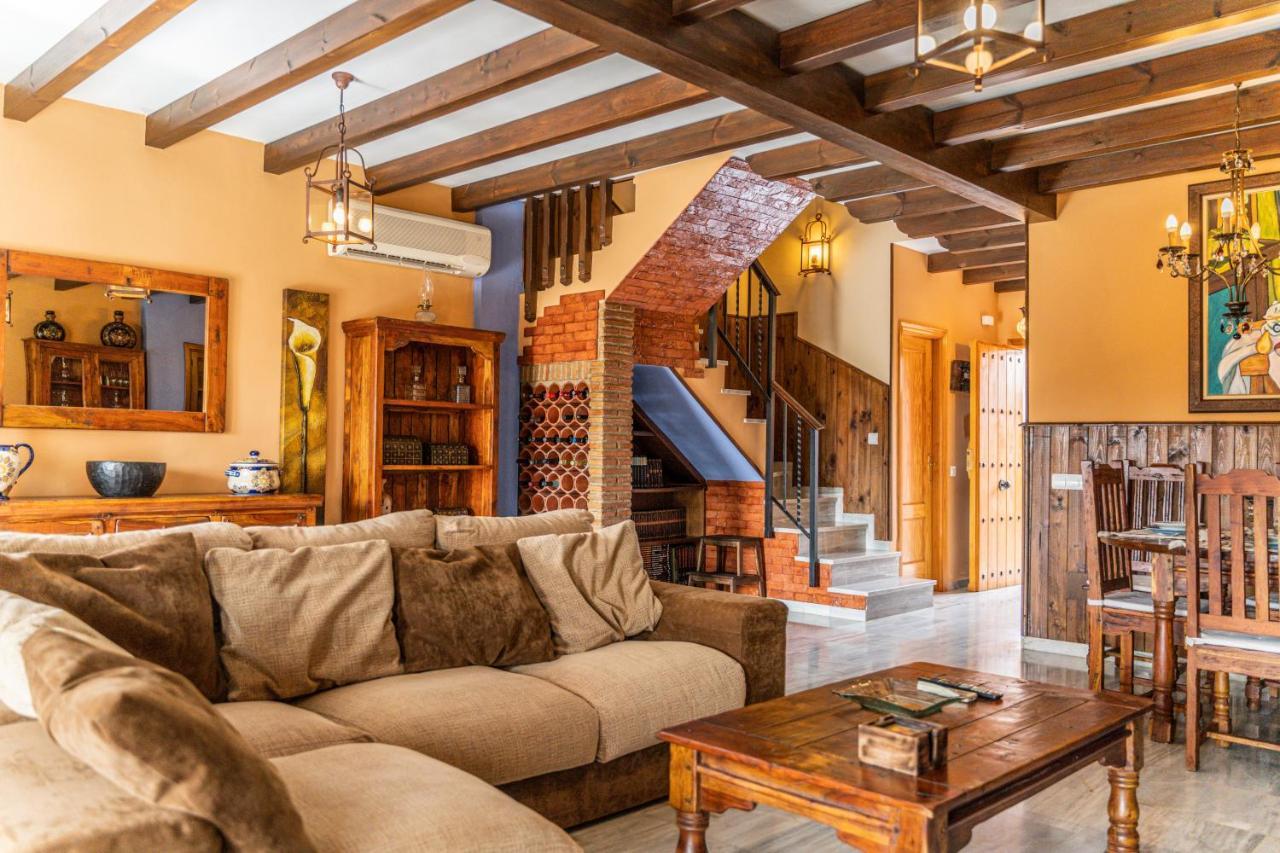 Villa Estilo Mediterranea Con Piscina, Jardin, Bbq Y Jacuzzi - Villa Bel Air Real إِستيبونا المظهر الخارجي الصورة